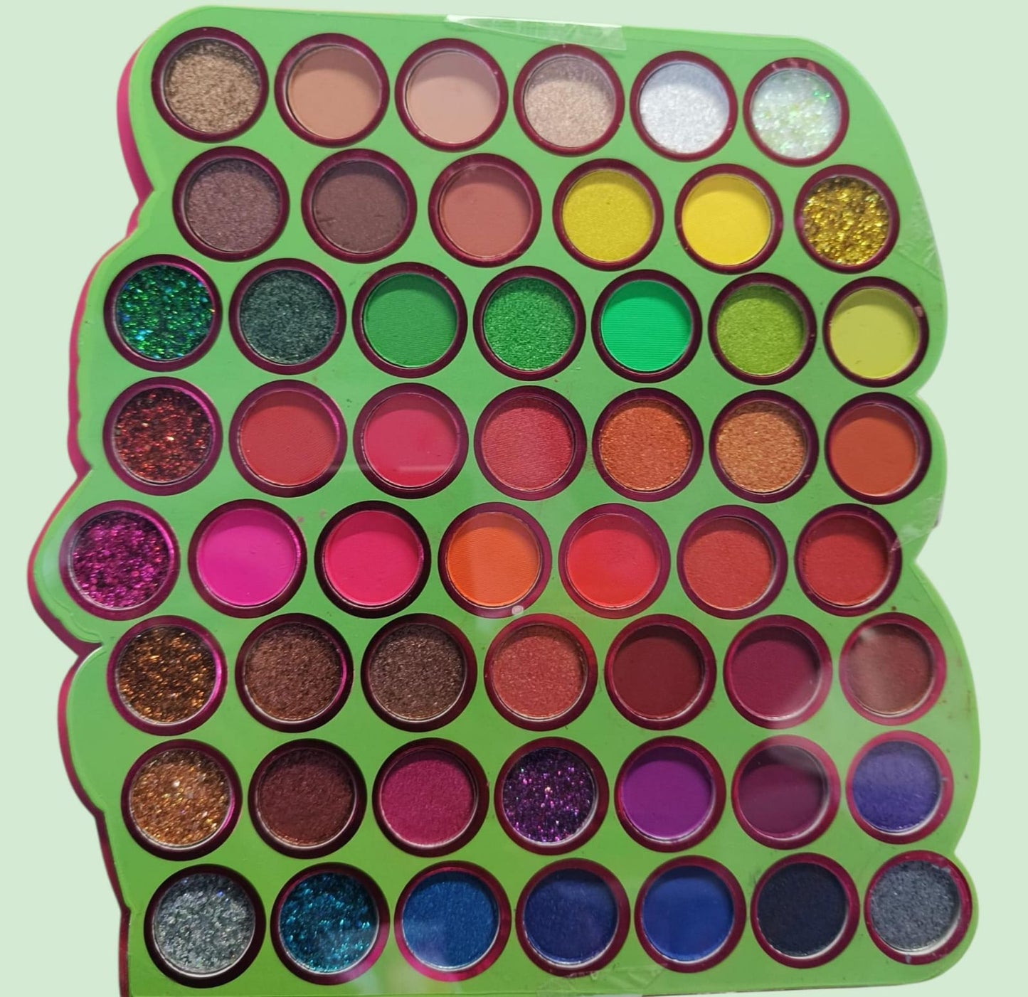 PALETA DE SOMBRAS 2025