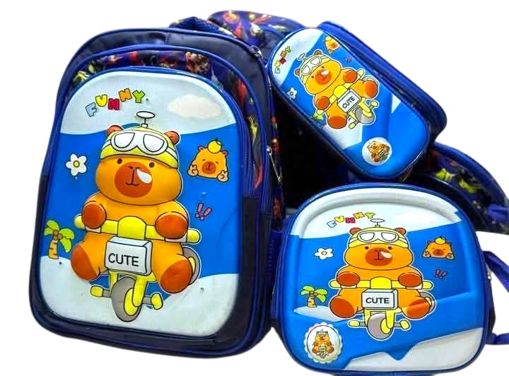 TRIO MOCHILA CAPIBARA