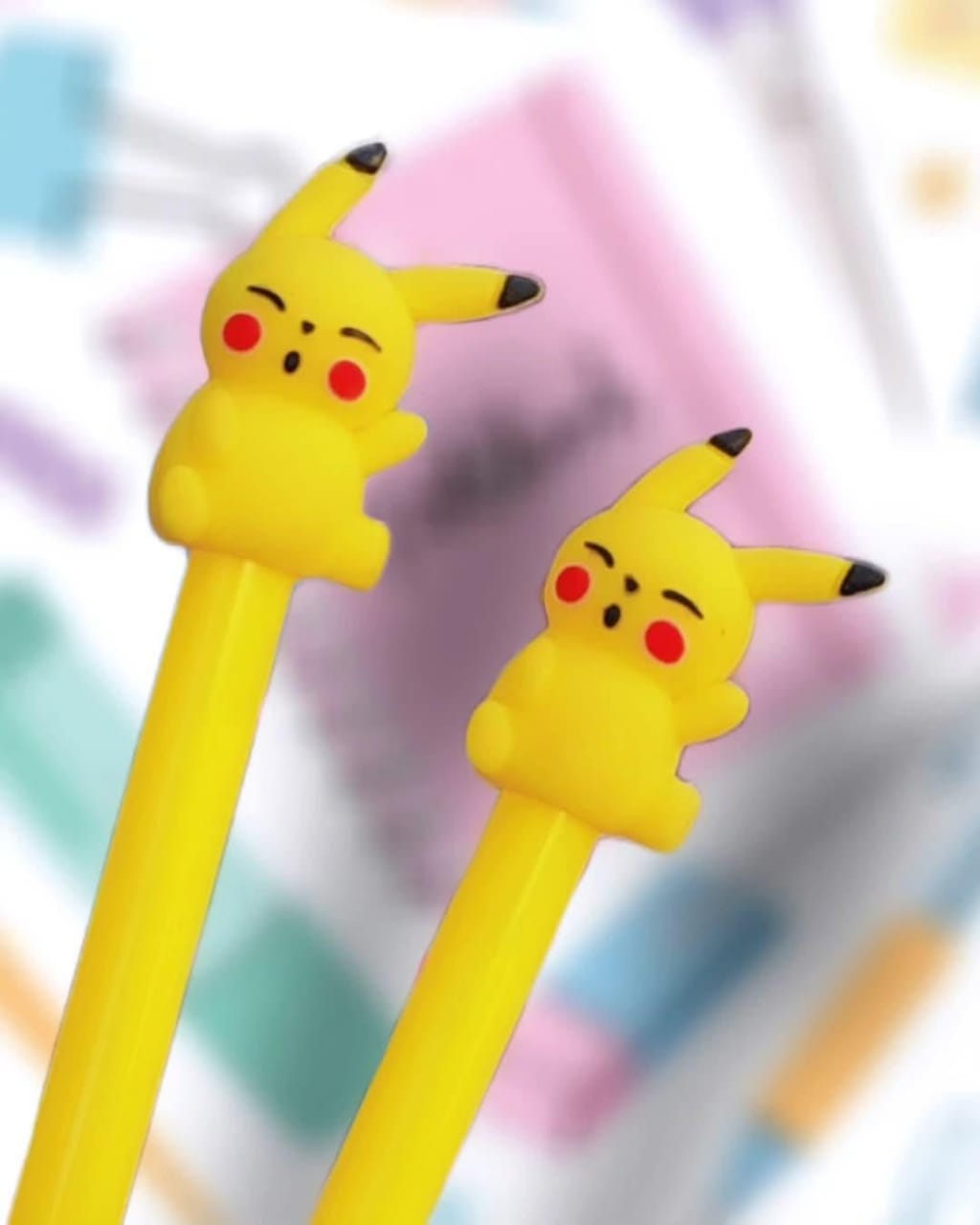 PLUMA PIKACHU A3810