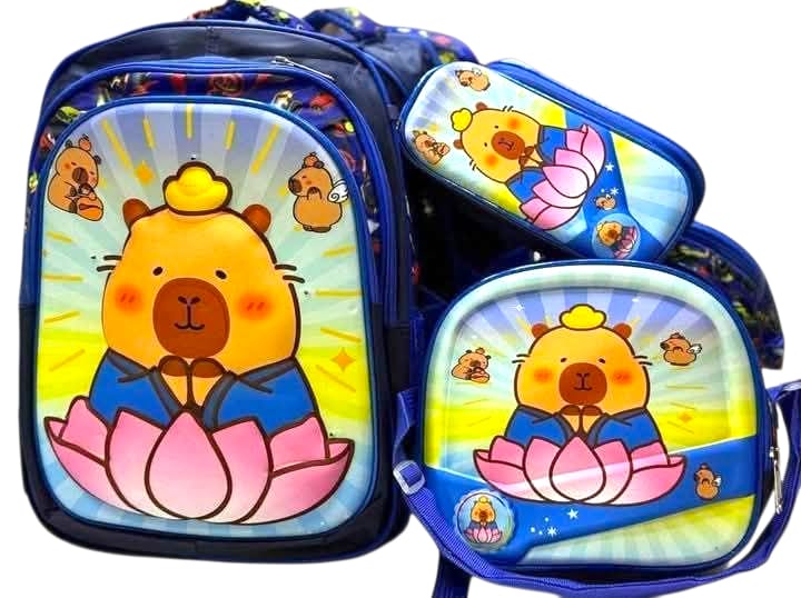 TRIO MOCHILA CAPIBARA